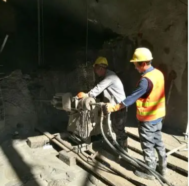 西城水下抗分散灌浆料特点 水下不分散注浆料介绍